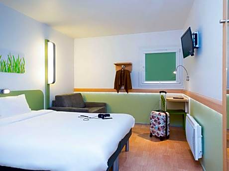 Double Room with Extra Bed