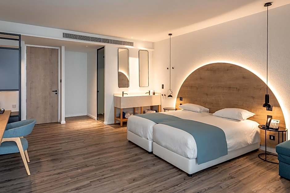 Flamingo Paradise Beach Hotel - Adults Only