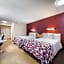 Red Roof Inn - Laredo