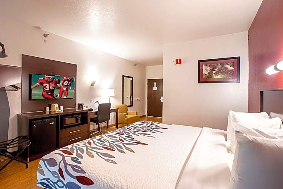 Seasons Inn Traverse City