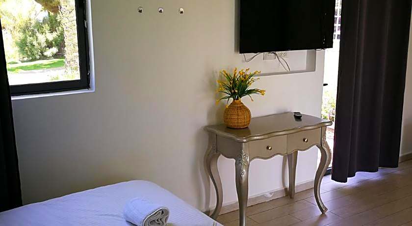 Q Village Hotel - Poleg Beach