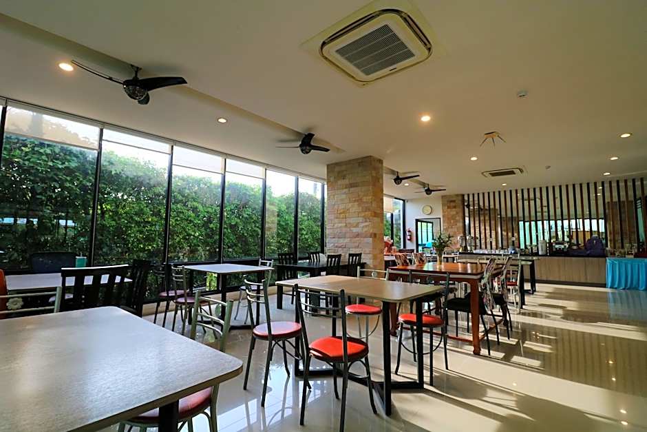 S4 Nai Yang Beach - Near Phuket Airport