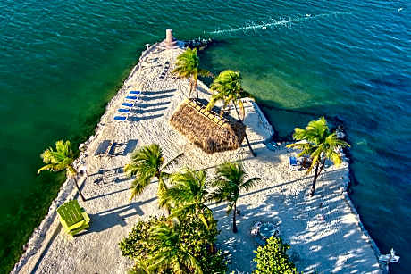 Blackfin Resort And Marina