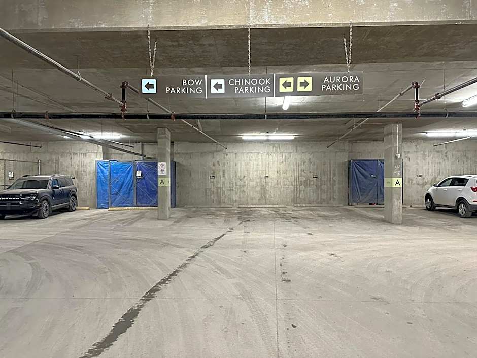 Solara Suite with Indoor Pool / Hot tub / Parking