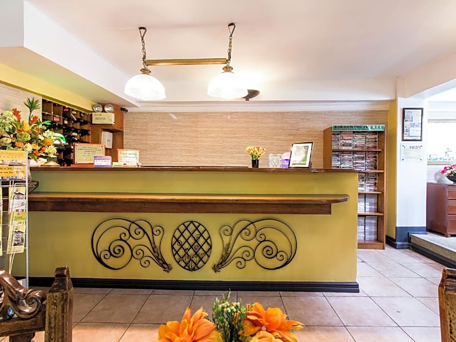 Saint Illians Inn – Makati, NY