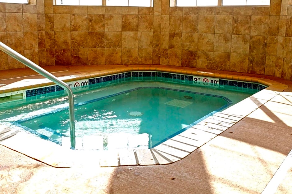AmericInn by Wyndham Fargo Medical Center
