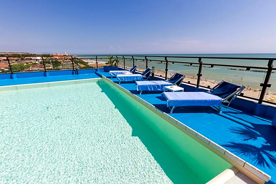 Hotel Royal
