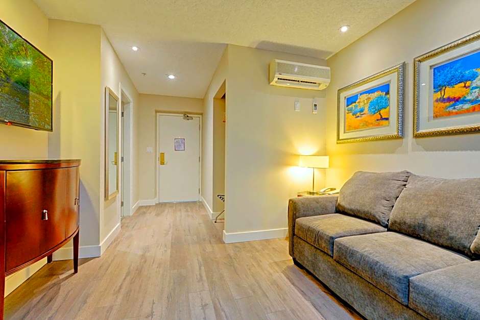 Red Lion Inn And Suites Victoria