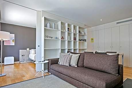 BUSINESS APARTMENT