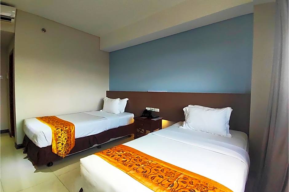 Panorama Summit Hotel