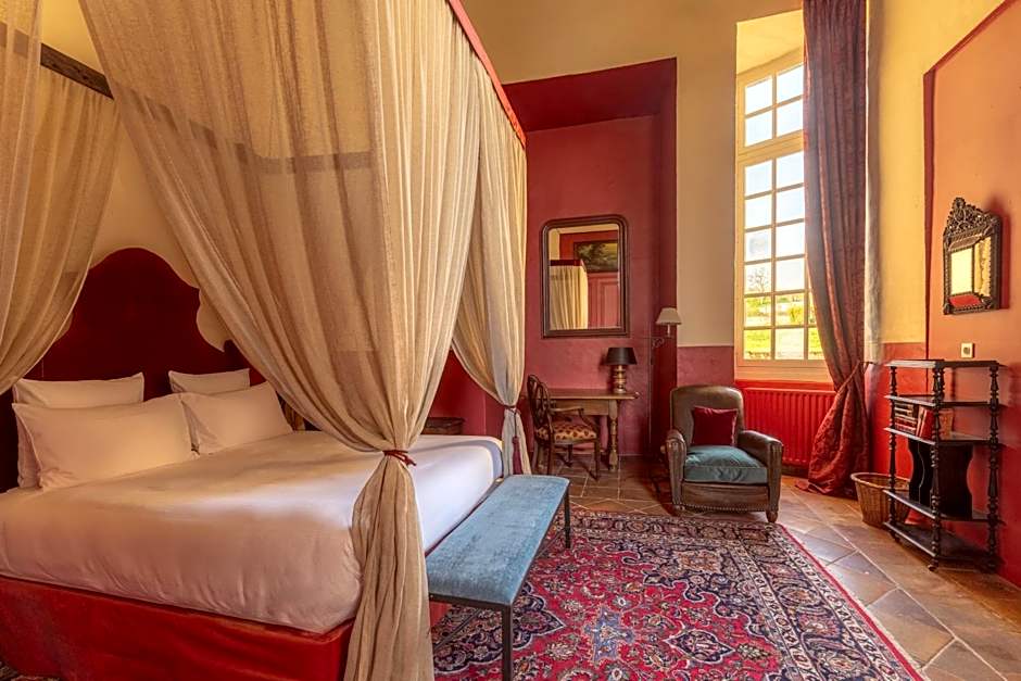 Le Chateau D'Etoges - Les Collectionneurs