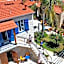 Niki's House