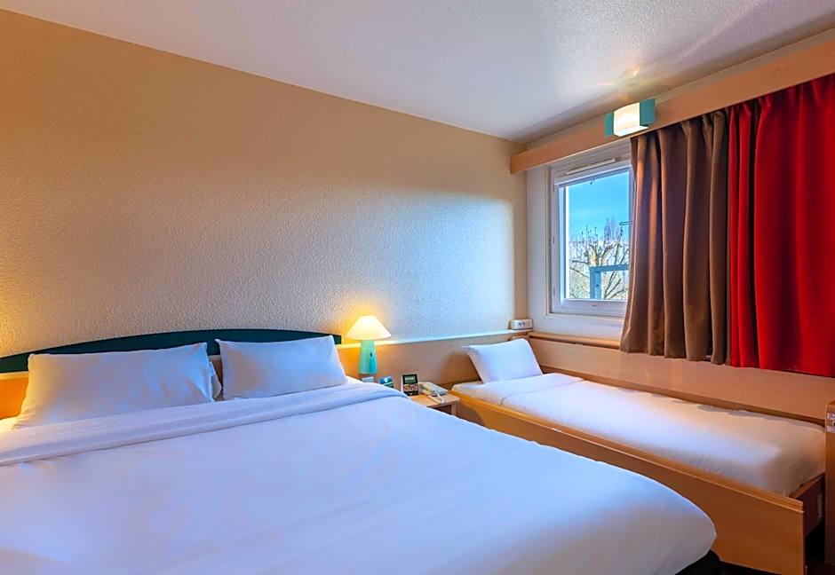 B&B HOTEL Blois Nord Vallée Maillard