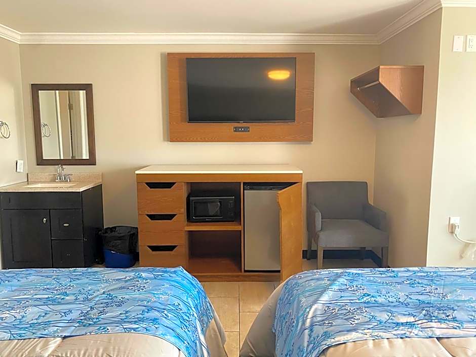 Coastal Sands Inn