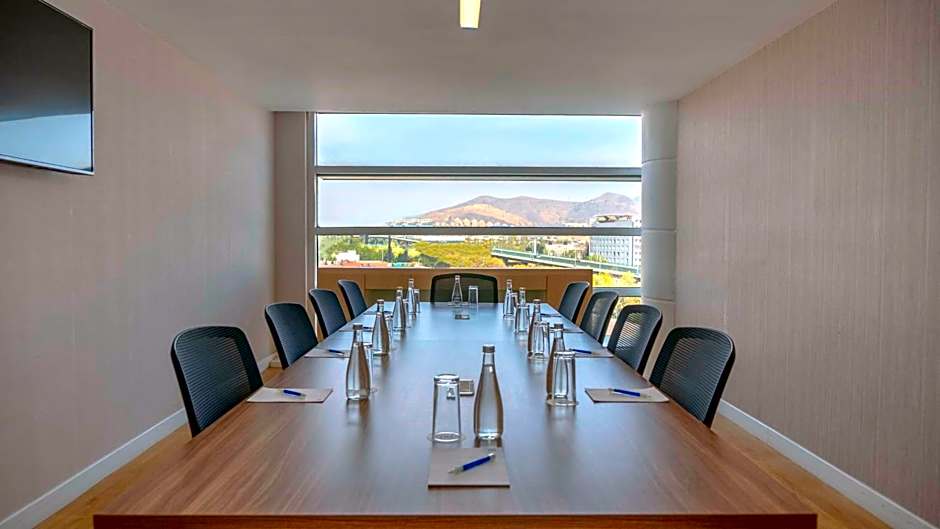 NH Mexico City Valle Dorado