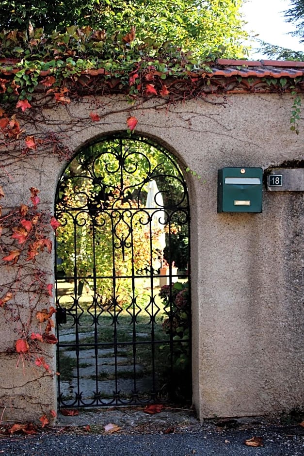 Au Relais de Nèche.