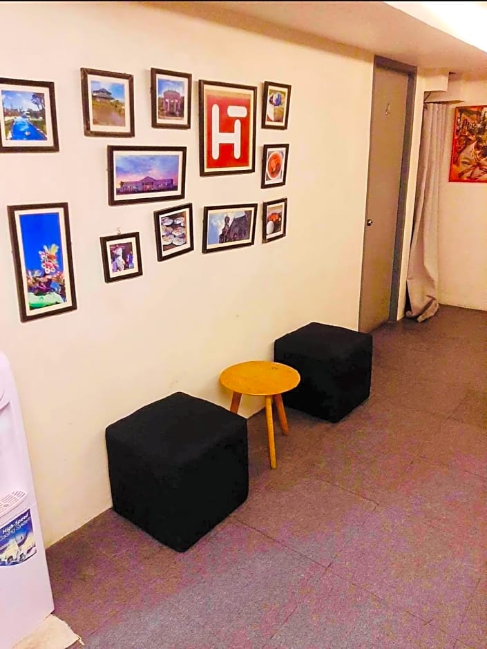 Hometown Hotel Bacolod