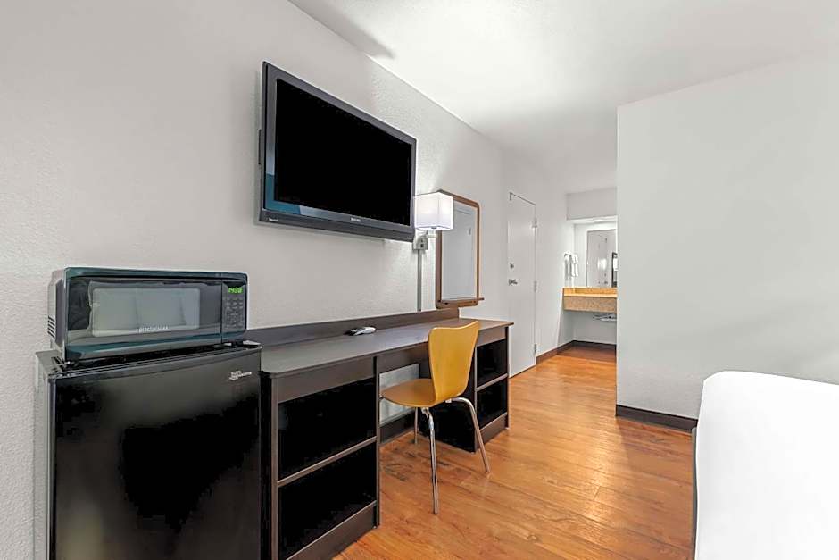 Americas Best Value Inn Hamilton