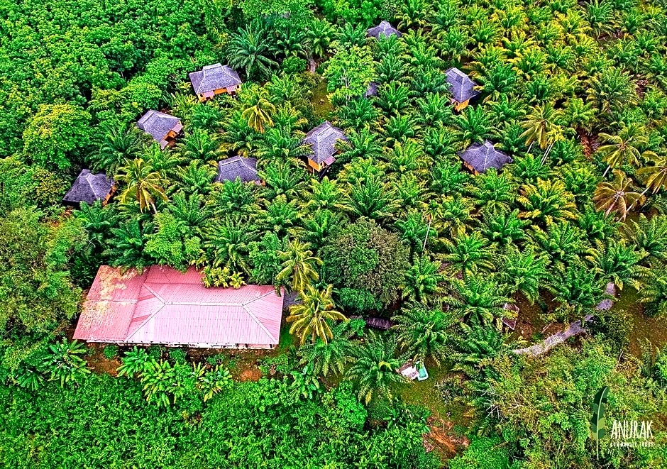 Anurak Community Lodge