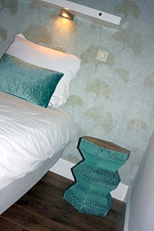 Single Room with Bathroom