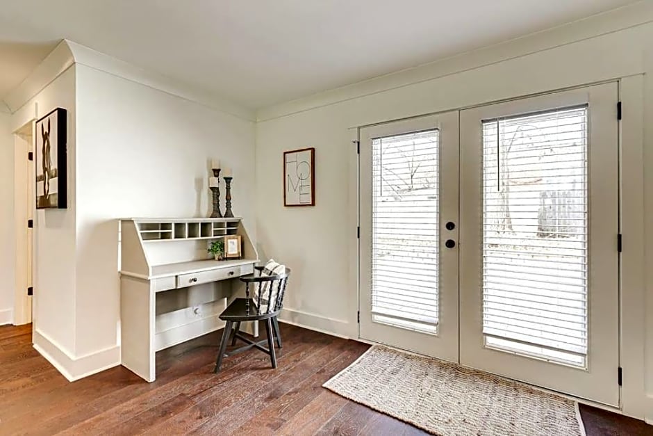NEW! Highland House of Historic Downtown Franklin