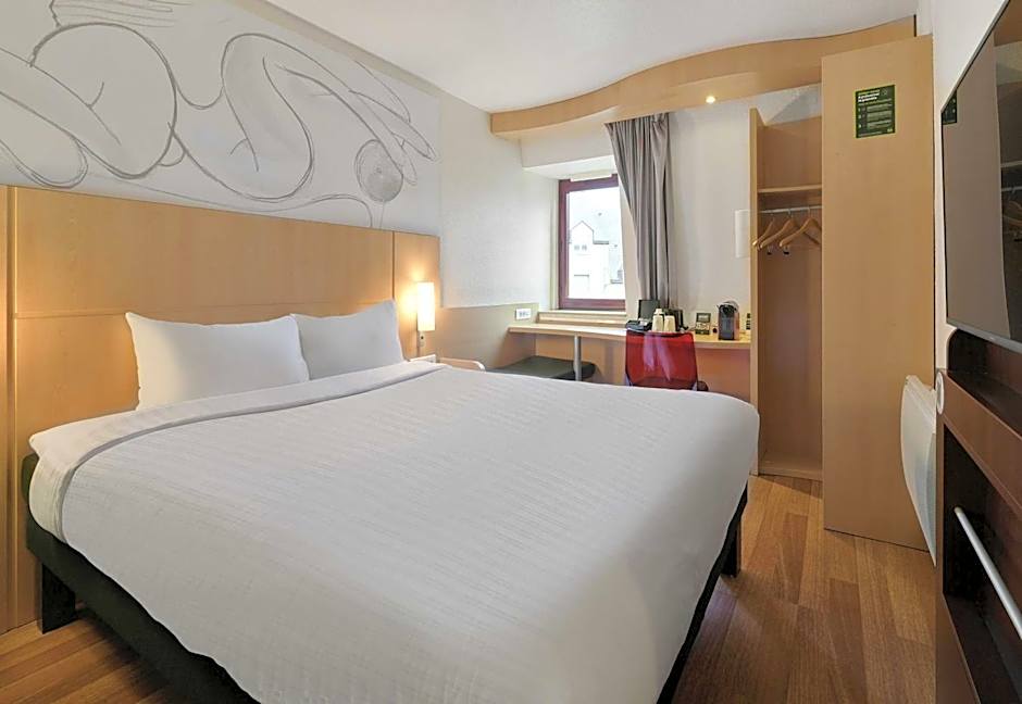 B&B HOTEL Le Mans Centre Cathedrale