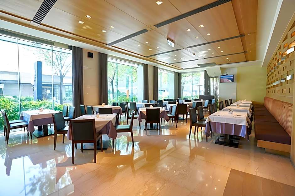 Taipung Suites Hotel