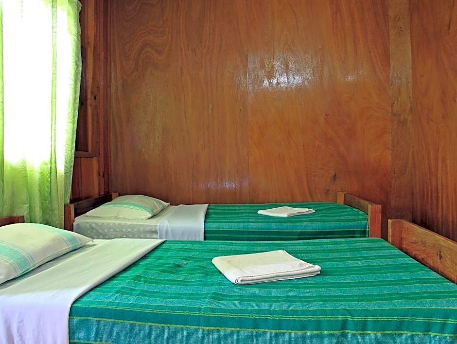 Uyami's Green View Lodge