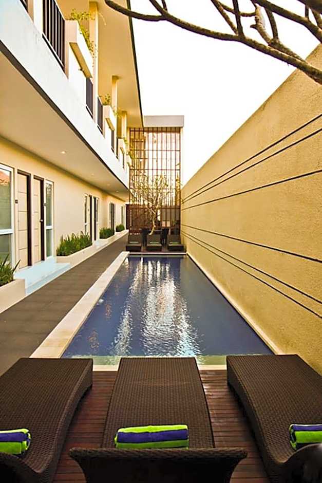 Eazy Suite Legian