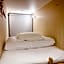 R Hostel Namba South