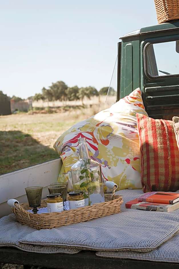 Hotel Caserio Aldeallana