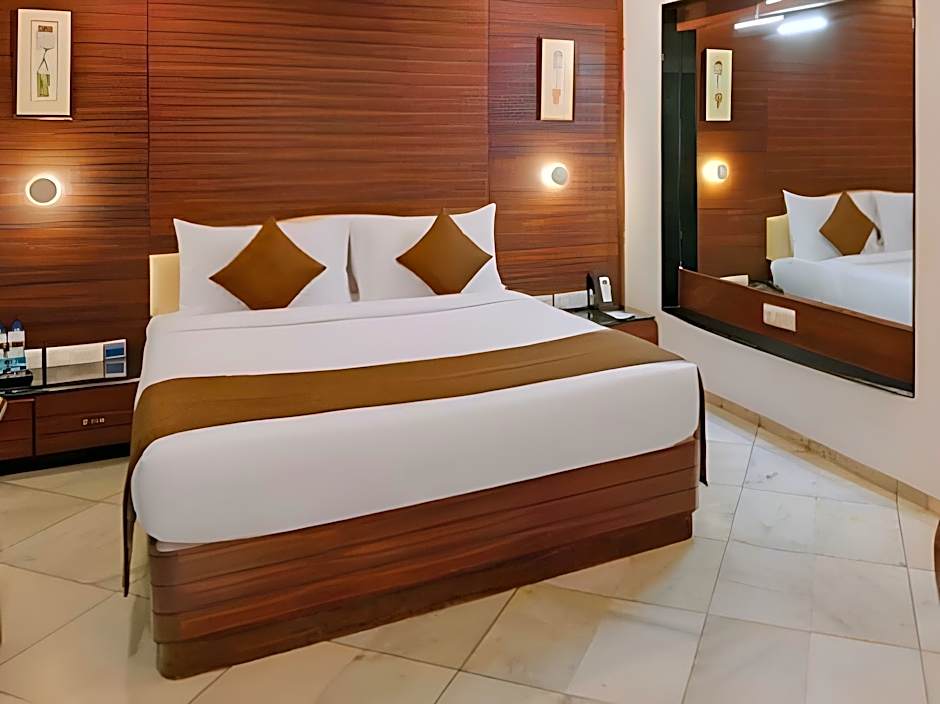 Hotel KK By Spree Rajkot