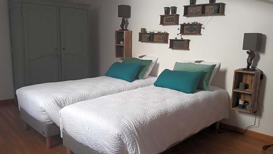 Chambre d'hotes Les Rives de la Tronne