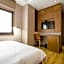 Easylazy Inn