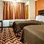 Econo Lodge Inn & Suites Santa Fe South