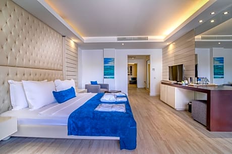 Two-Bedroom Suite with Sea View