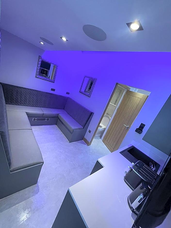 Belvedere Aparthotel - 83 Mount Pleasant