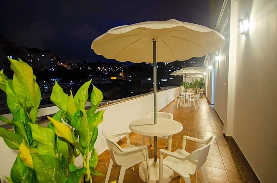 Hotel Monte Alegre