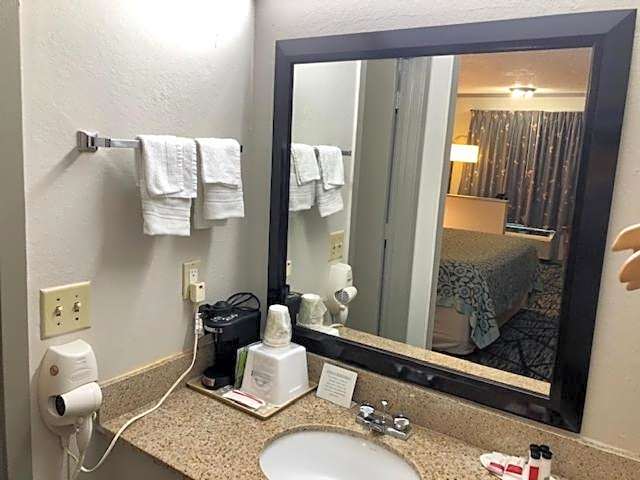 Days Inn by Wyndham Manning
