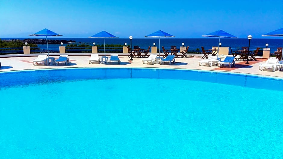 Zorbas Hotel Beach Village