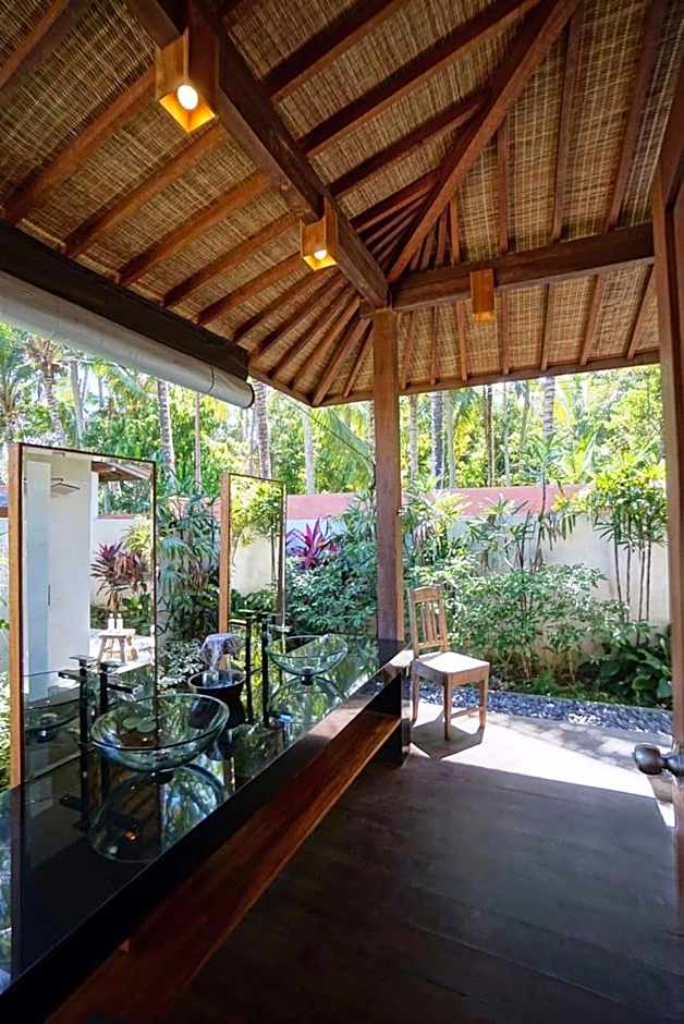Villa Taman Kanti - 2 Bedroom private villa with swimming pool