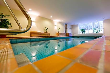 Wald & Golfhotel Lottental