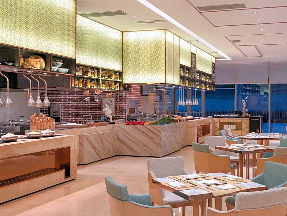 Crowne Plaza Dalian Sports Center by IHG