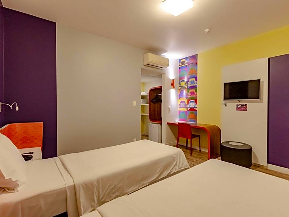 Ibis Styles Balneário Camboriú - 1 Quadra do Mar