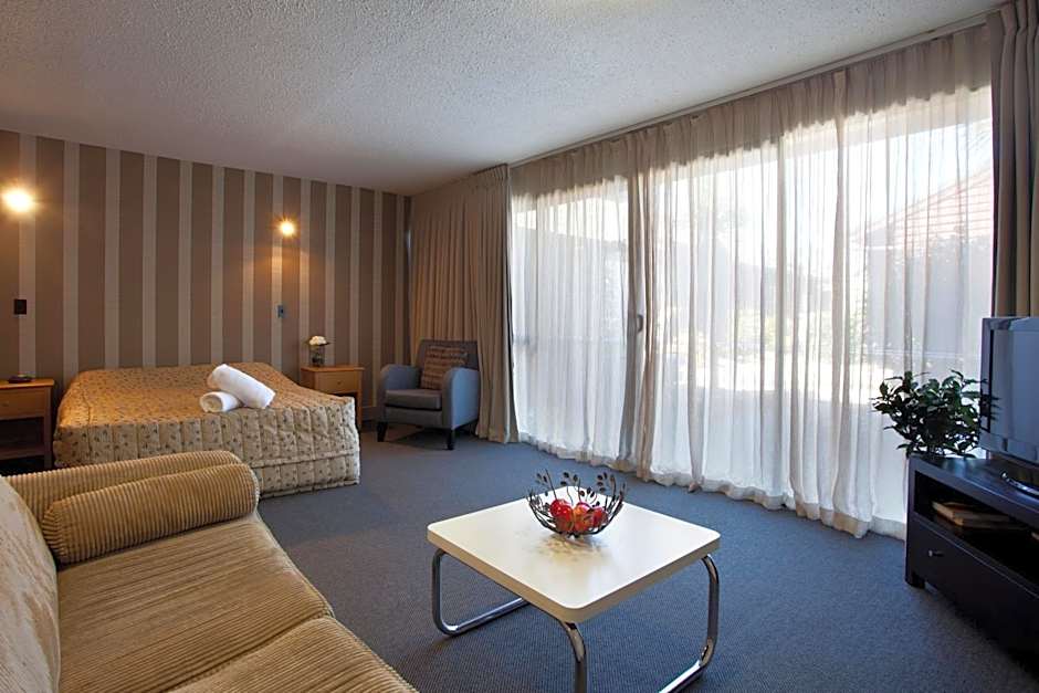 The Lofts Apartments