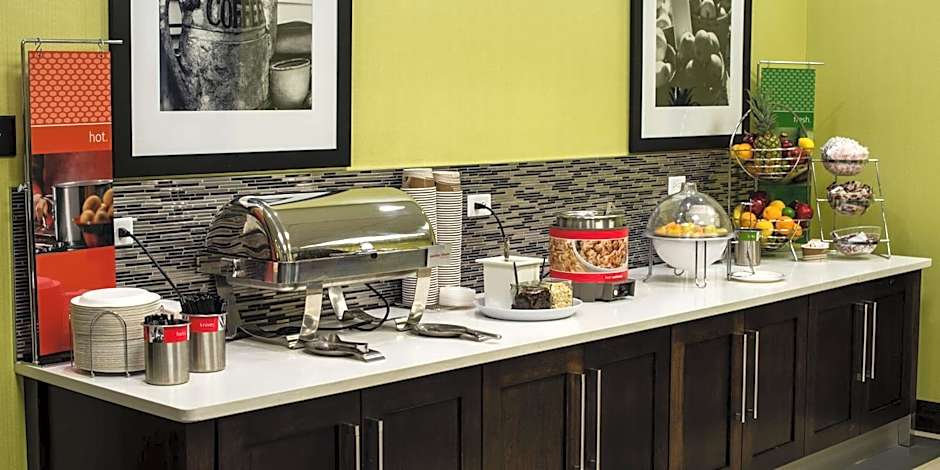 Hampton Inn By Hilton and Suites Regina East Gate