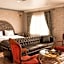 Elite World Nest Van