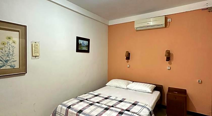 Enny's Guest House