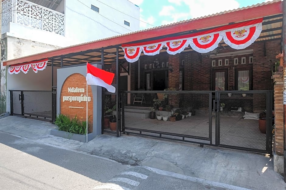 RedDoorz Syariah near Stasiun Klaten