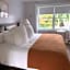 Bridgehampton Inn